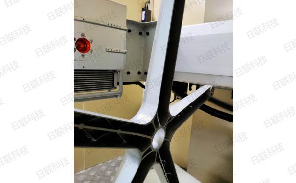 最新の会社ニュース オフィスの椅子サポート フレームの鋳造の点検のためのニンポーの鋳物場に取付けられている160kV RT NDTのX線  2
